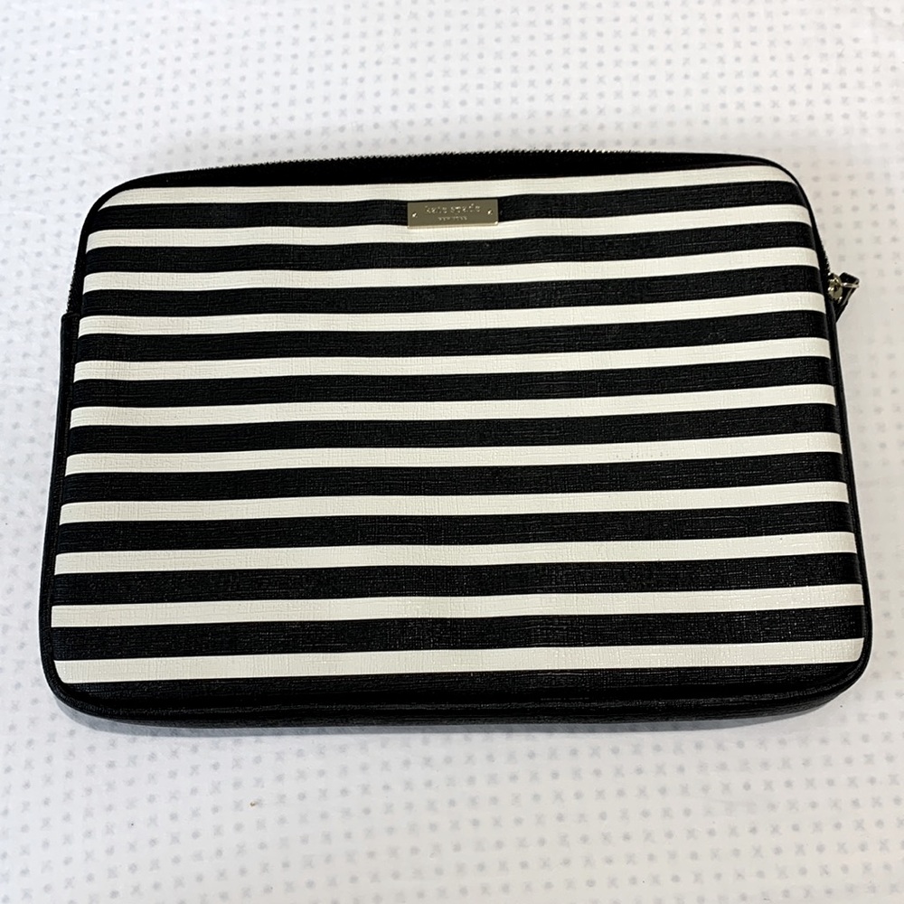 GORGEOUS kate spade Laptop Case- Black and White Stripe